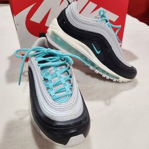 Nike Women's Air Max 97 Platinum,Black and Aurora Green Sneakers, Size 5.5
